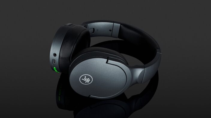 Mackie MC-40BT