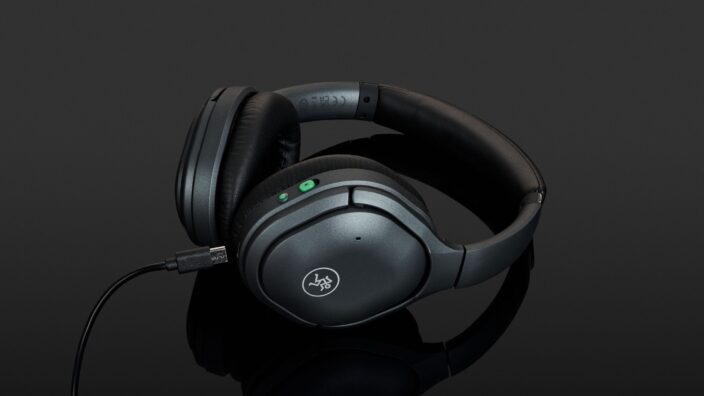 Mackie MC-50BT