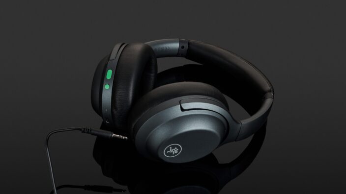 Mackie MC-60BT