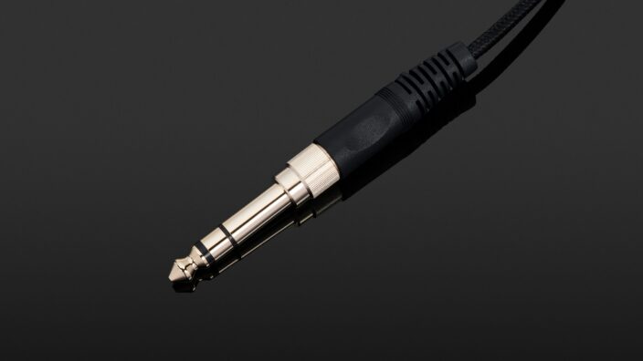 Behringer Alpha