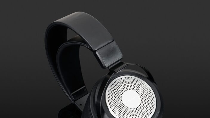 Behringer Alpha