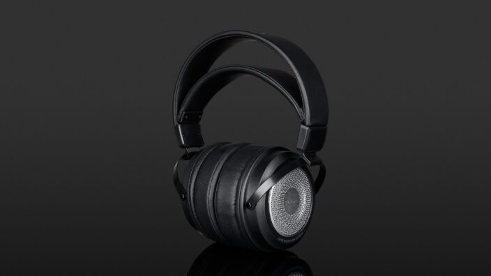 Behringer Alpha