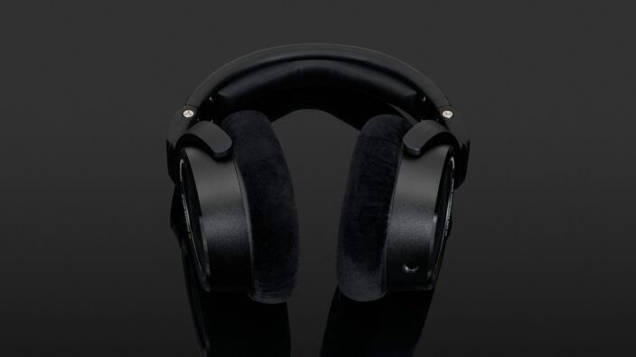 Neumann NDH 30 Black Edition