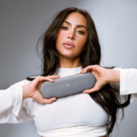 Beats Pill x Kim Kardashian