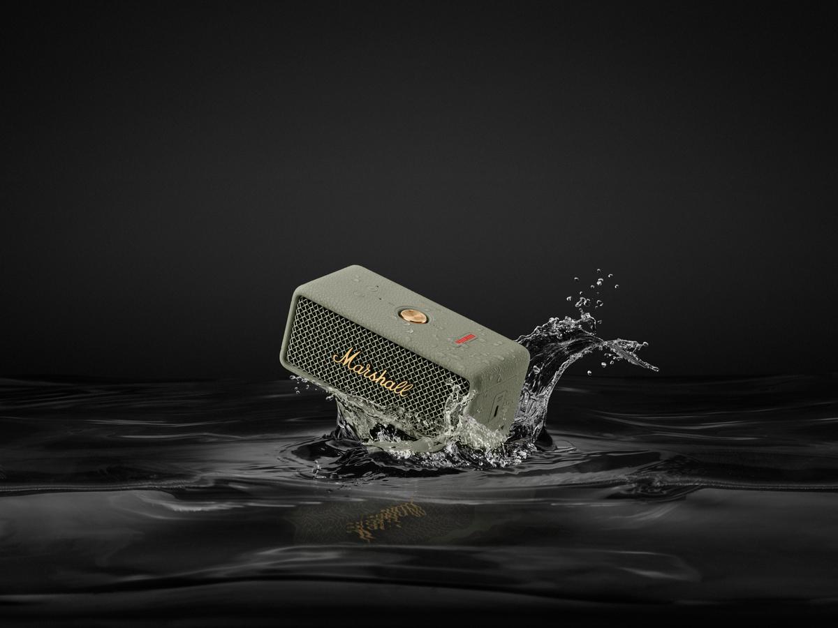 marshall_emberton-III_sage_product_water_04_flat-BG_179€