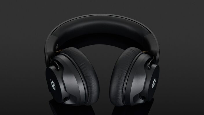 Adam Audio H200