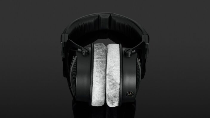 Beyerdynamic DT 990 Pro X