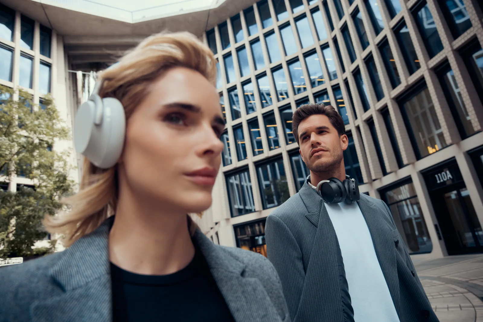 beyerdynamic Aventho 200