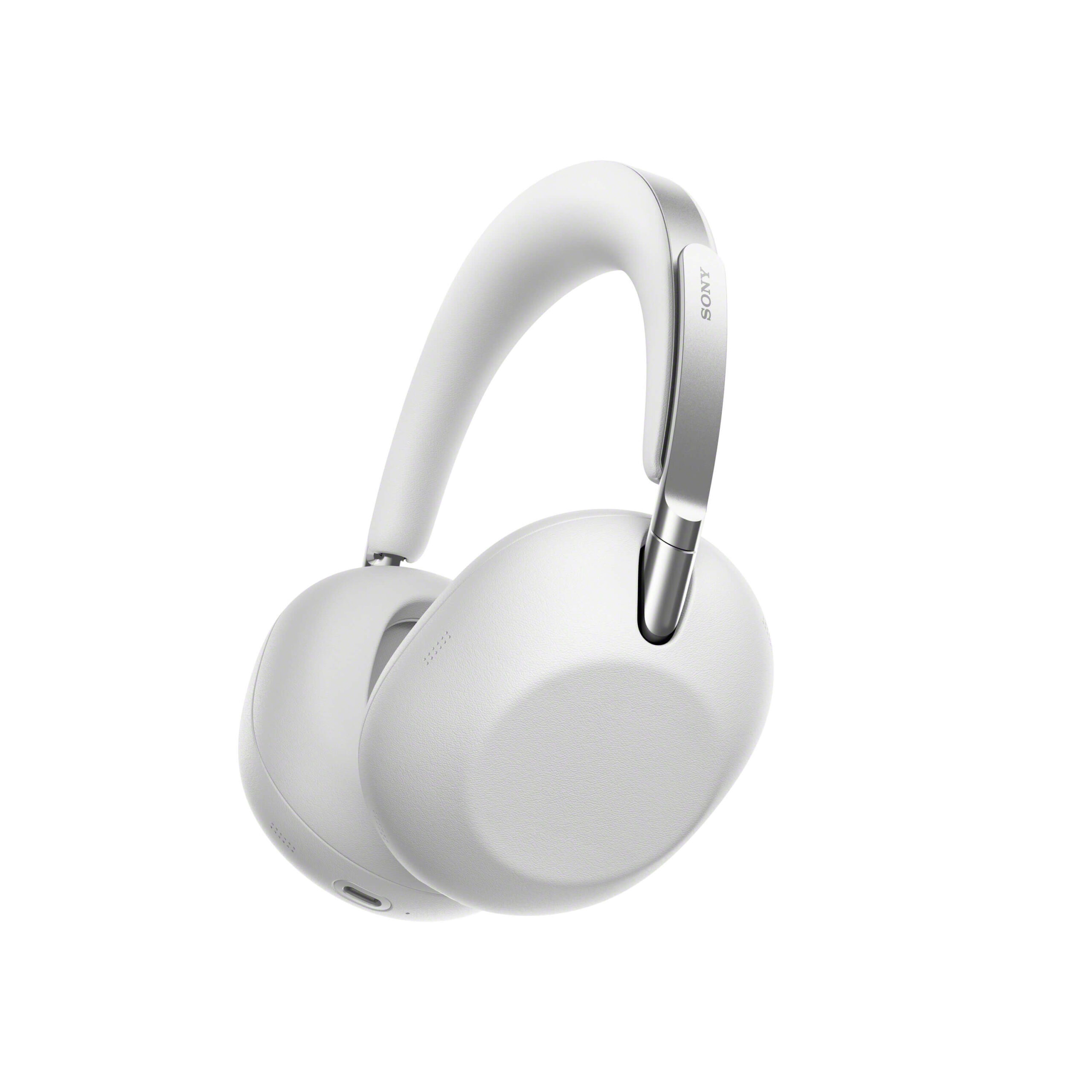 Sony 1000X THE COLLEXION ab 630 €: Carbon-Treiber, GRAMMY-Tuning, DSEE Ultimate, 360 Upmix (3 Modi). WH-1000XM6 Sandstone für 449 €.