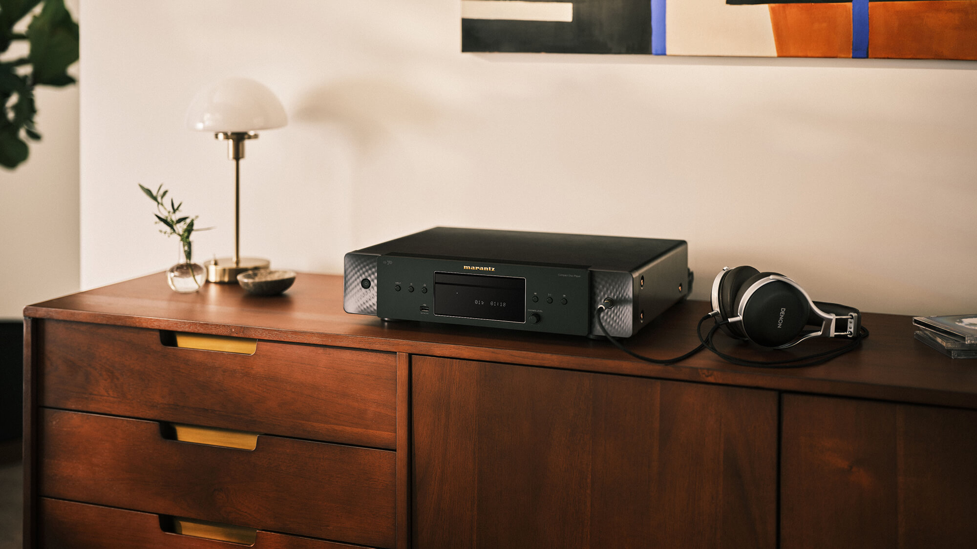 Marantz - CD 70 - Black - Lifestyle