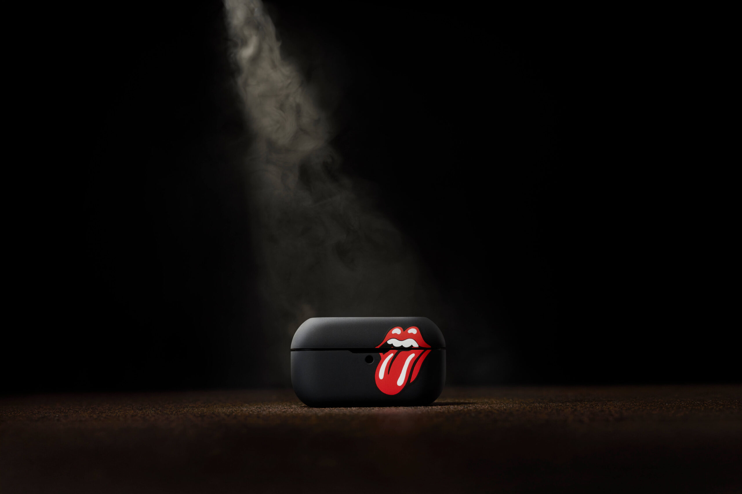 Technics EAH-AZ100 × Rolling Stones