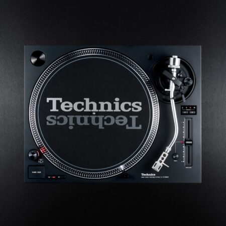 Technics-SL-1210MKX
